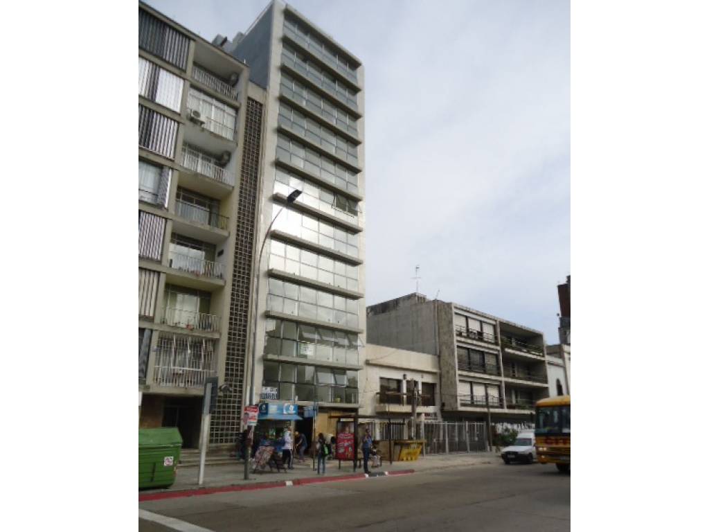 Venta  Montevideo Tres Cruces