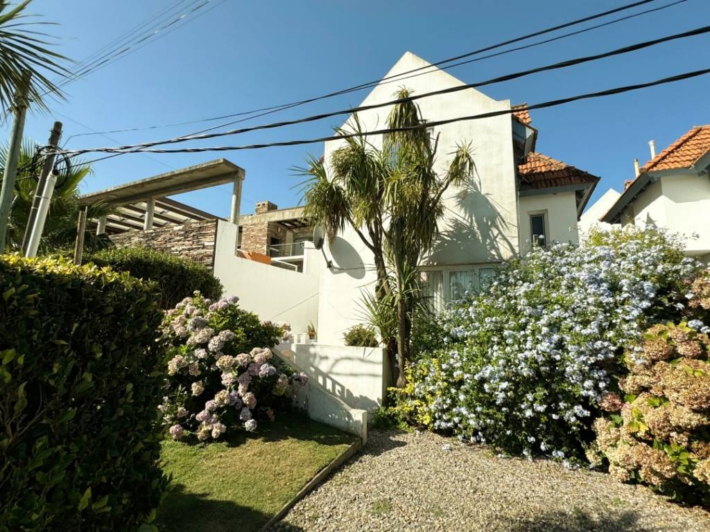 Venta  Punta del Este La Barra